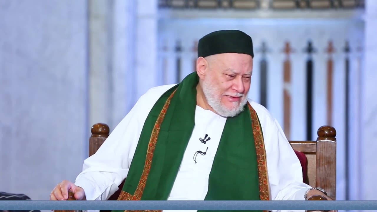 هل الآذان يوم الجمعة واحد أم آذانين ؟ | أ.د. علي جمعة - فتاوي