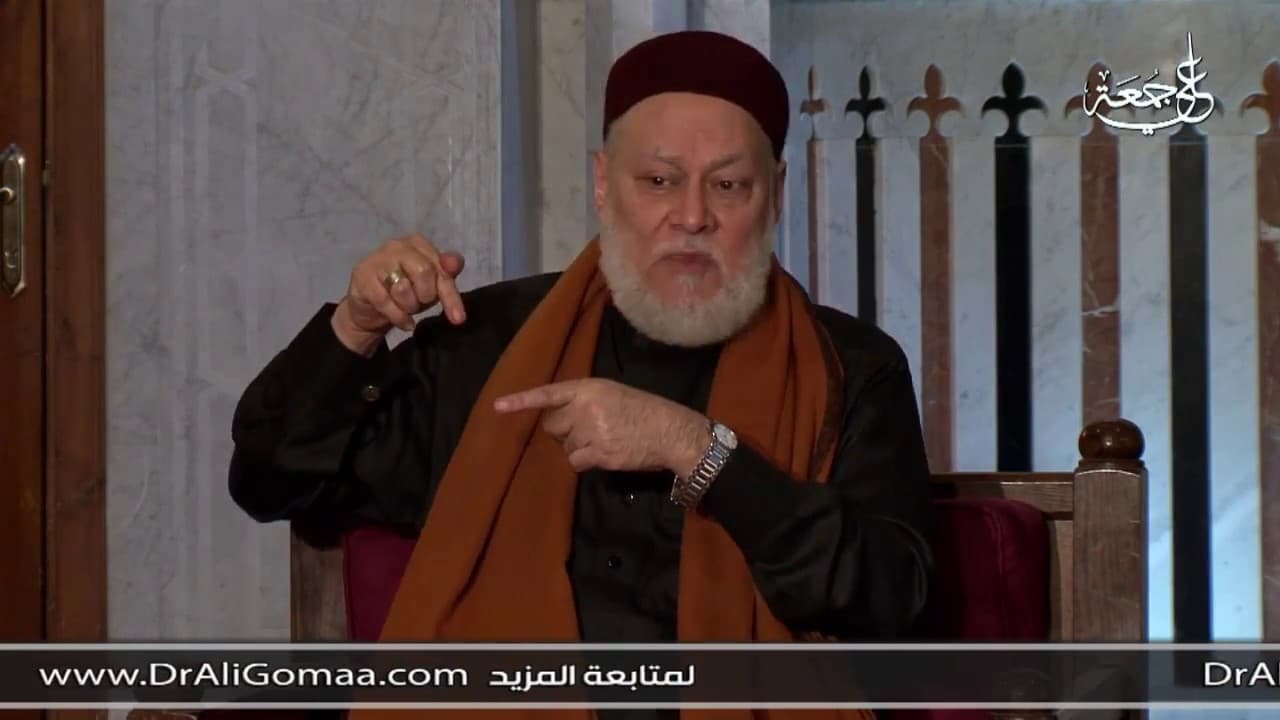 الصلاة في مسجد من طابقين وحكم صلاة الظهر بعد الجمعة في المدن الكبيرة