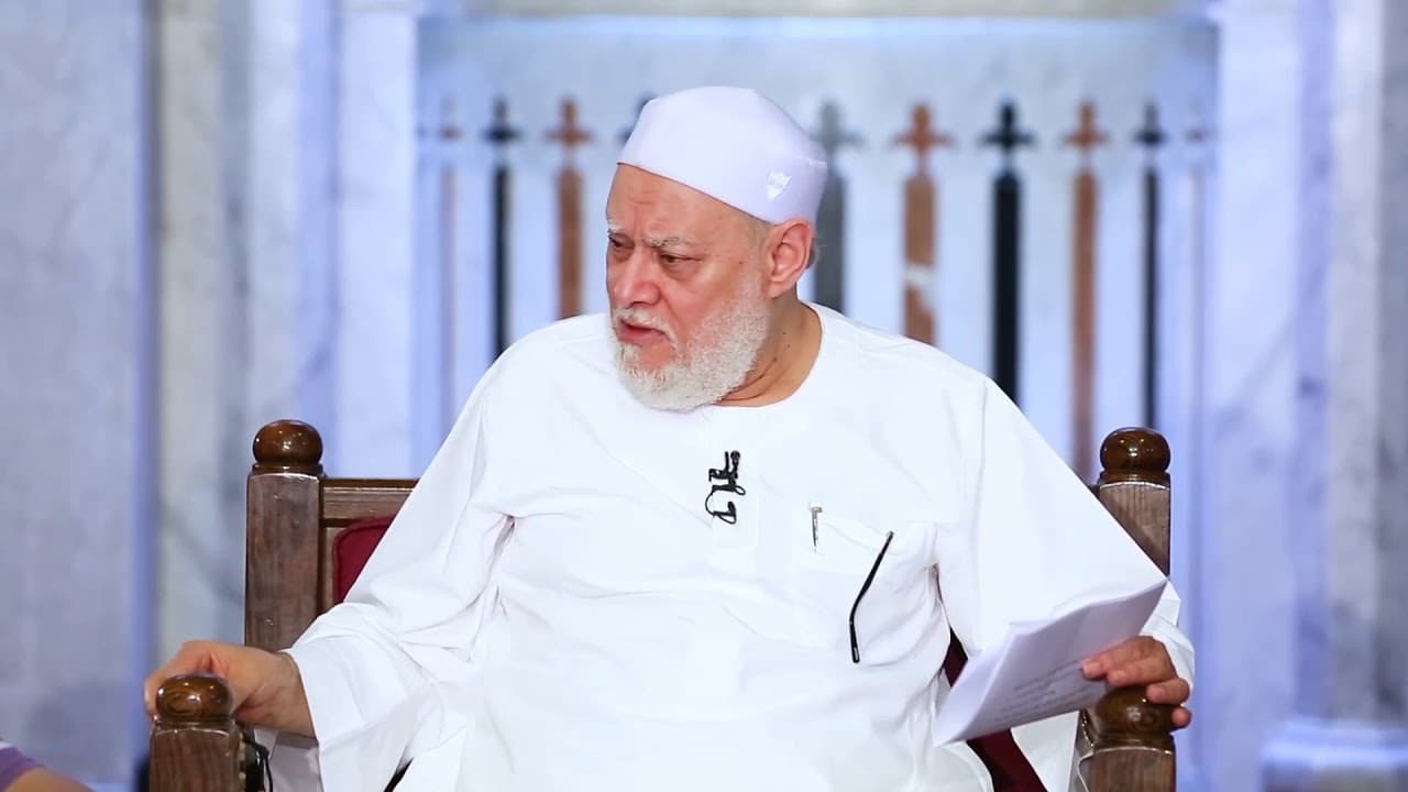 اقوم بكفالة طفلة في منزلنا فهل تحسب مصاريفها من زكاة المال ؟ | أ.د علي جمعة - فتاوي