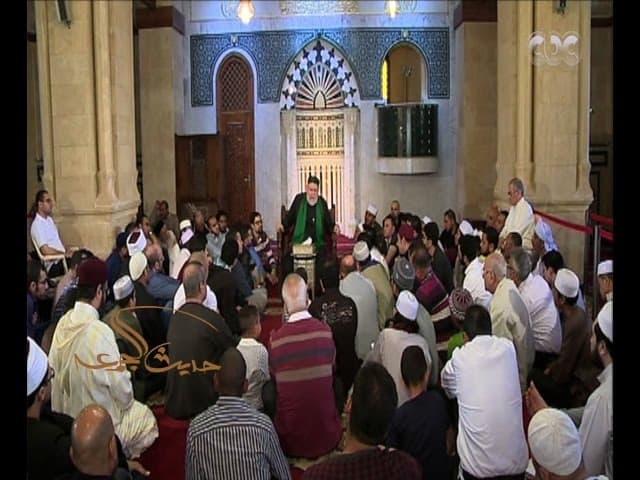 حديث الجمعة | حكم صلاة وصيام المرأة الحائض…الشيخ علي جمعة يشرح الاسباب ورد السيدة عائشة - مجلس الجمعة