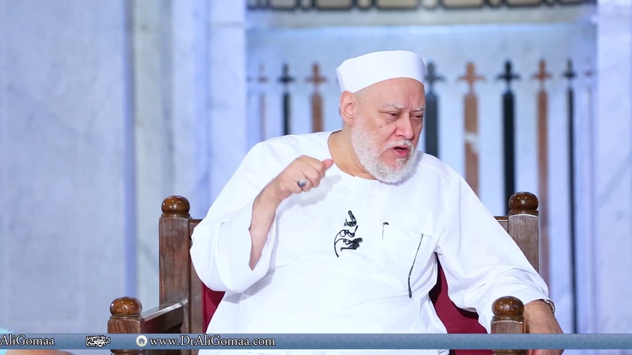 كنت أنوي أن أعطي أحدهم صدقة ولكن بدر منه تصرف أزعجني فقررت عدم اعطاءه فهل علىَّ ذنب ؟ - فتاوي