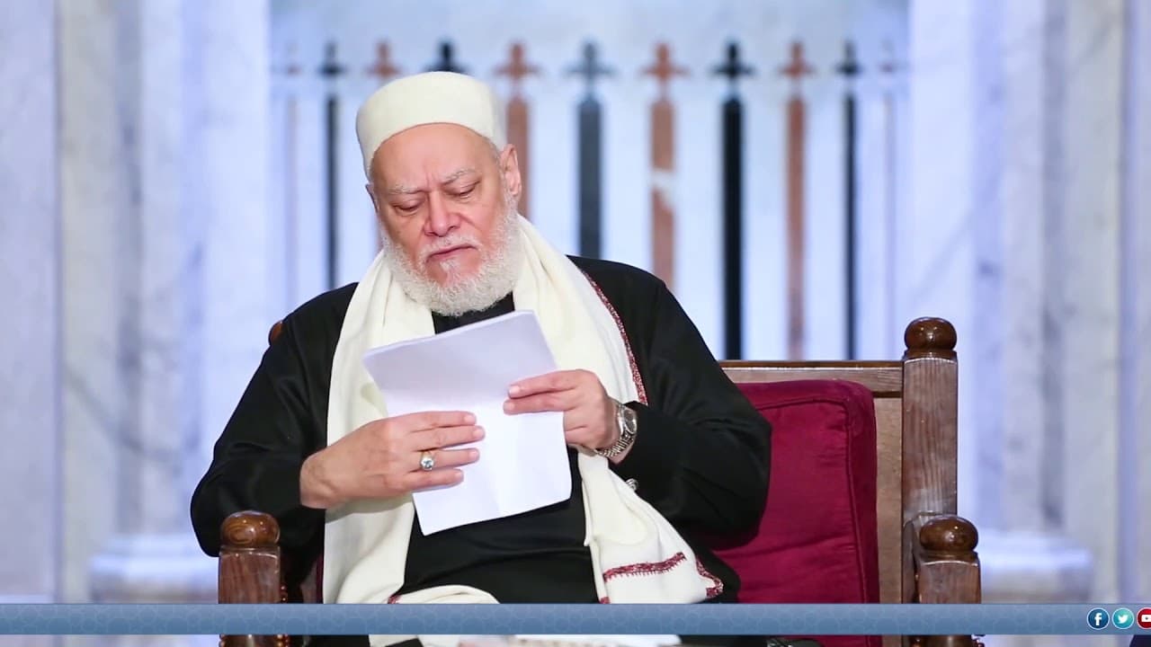 اتحمل بعض مصاريف البيت دون علم زوجي حفاظا على شعوره فهل لي ثواب الصدقة ؟ - فتاوي