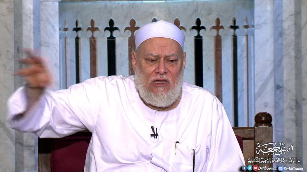 هل يجوز أخذ بقشيش تمنعني إدارة المحل من أخذه؟ - فتاوي