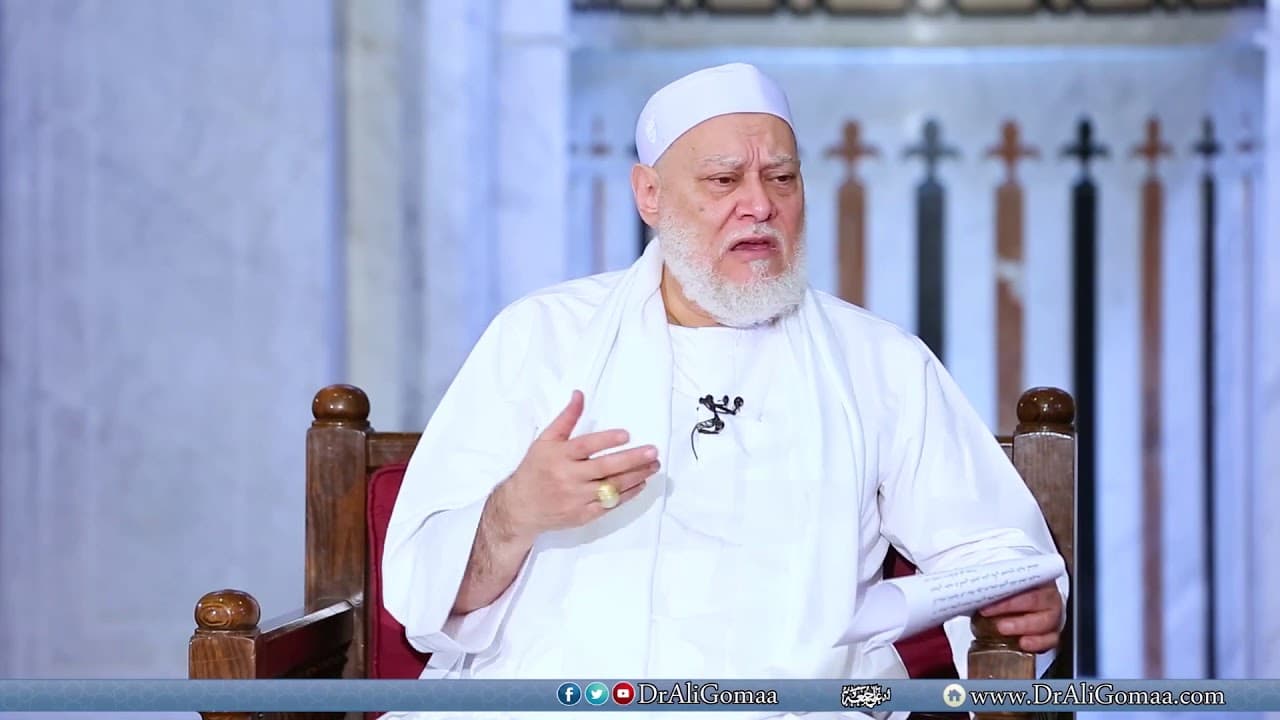 يقع في الذنوب بسبب غربته.. ماذا يفعل؟ | أ.د. علي جمعة - فتاوي