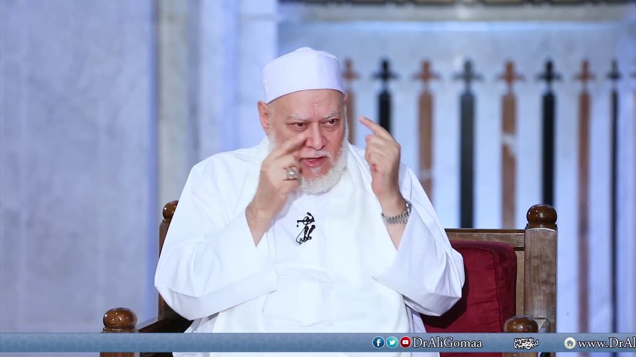 ايهما أصح وضع اليدين على الأرض أولا ، أم الركبتين حين السجود ؟ - فتاوي