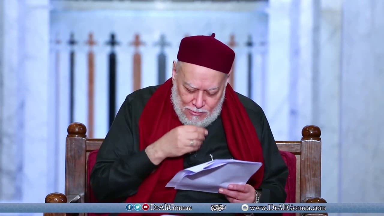 أثناء صلاة السيدات في صلاة الجمعة سمعن الإمام في الركعة الأولي ثم انقطع الصوت فماذا يفعلن؟ - فتاوي