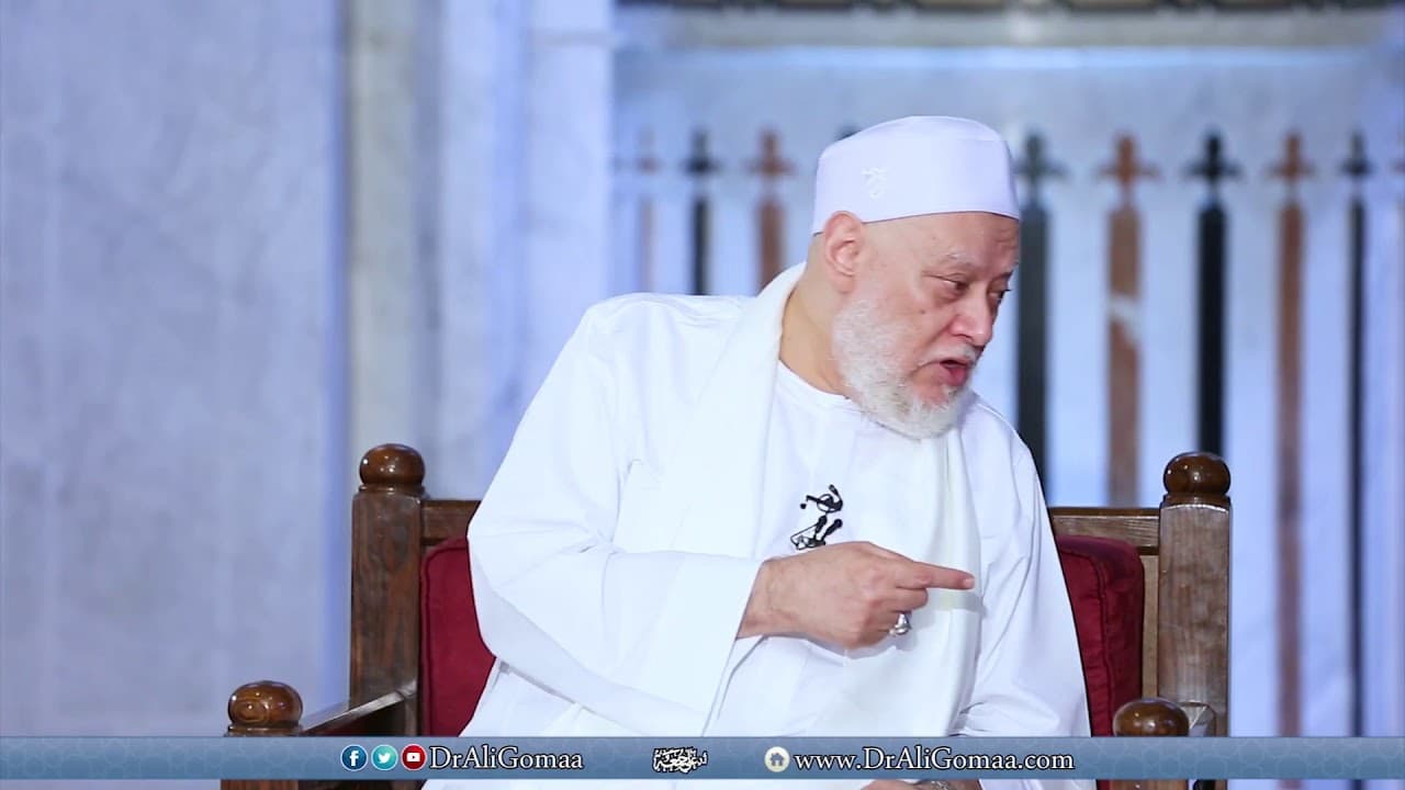 رجل يأخذ من ابنه كل دخله الشهري ...... - فتاوي