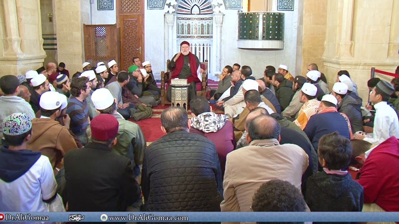 أعيش بجدة ونويت وأحرمت للعمرة وقمت بحادث ولم اقم بالعمرة فهل علىّ ذبح؟ - فتاوي