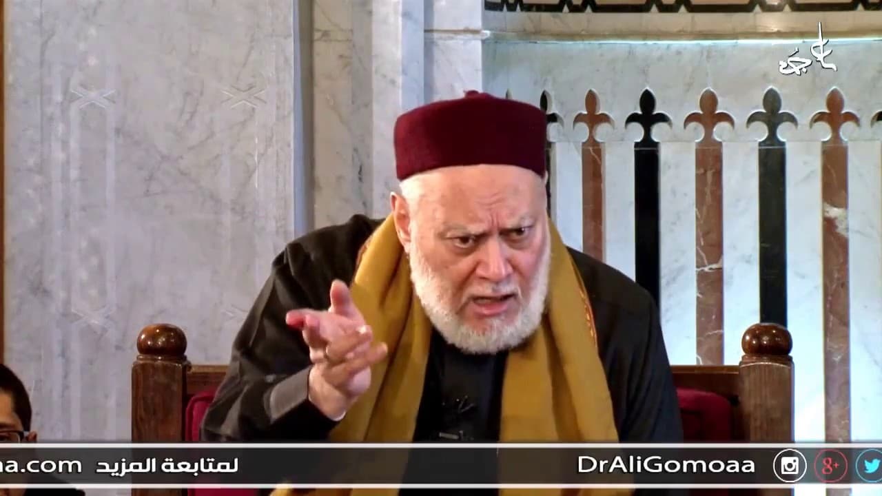 اتبع الإمام الشافعي في قراءة الفاتحة وأريد أن اتبع الحنابلة في ذلك فهل يجوز؟ | أ.د علي جمعة - فتاوي