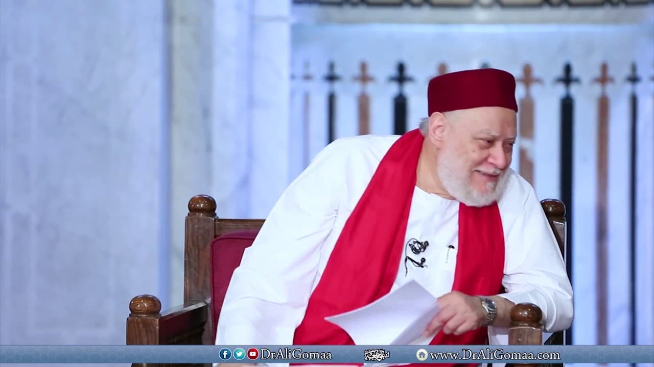 هل الأولى صلاة السنة القبلية وتفويت الجماعة الأولى أم تأخيرها؟ | أ.د. علي جمعة - فتاوي