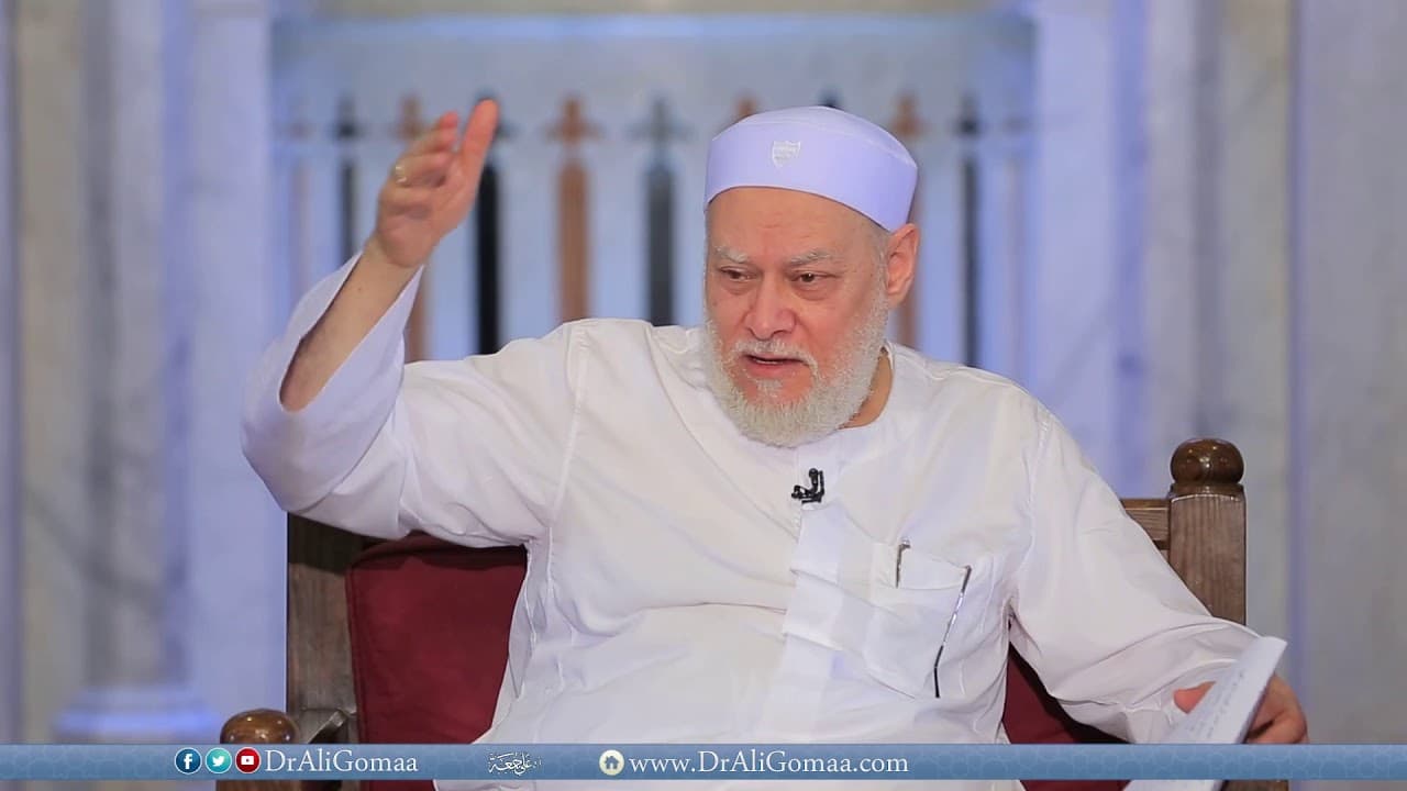 ما معنى قوله تعالى {وَيَسْأَلُونَكَ مَاذَا يُنْفِقُونَ قُلِ الْعَفْوَ} ؟ | أ.د. علي جمعة - فتاوي