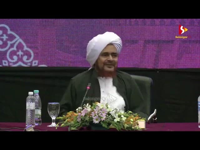 لقاء مفتوح مع أ.د. علي جمعة والحبيب عمر بن حفيظ | ماليزيا | 25-5-2023 - ندوات ومحاضرات