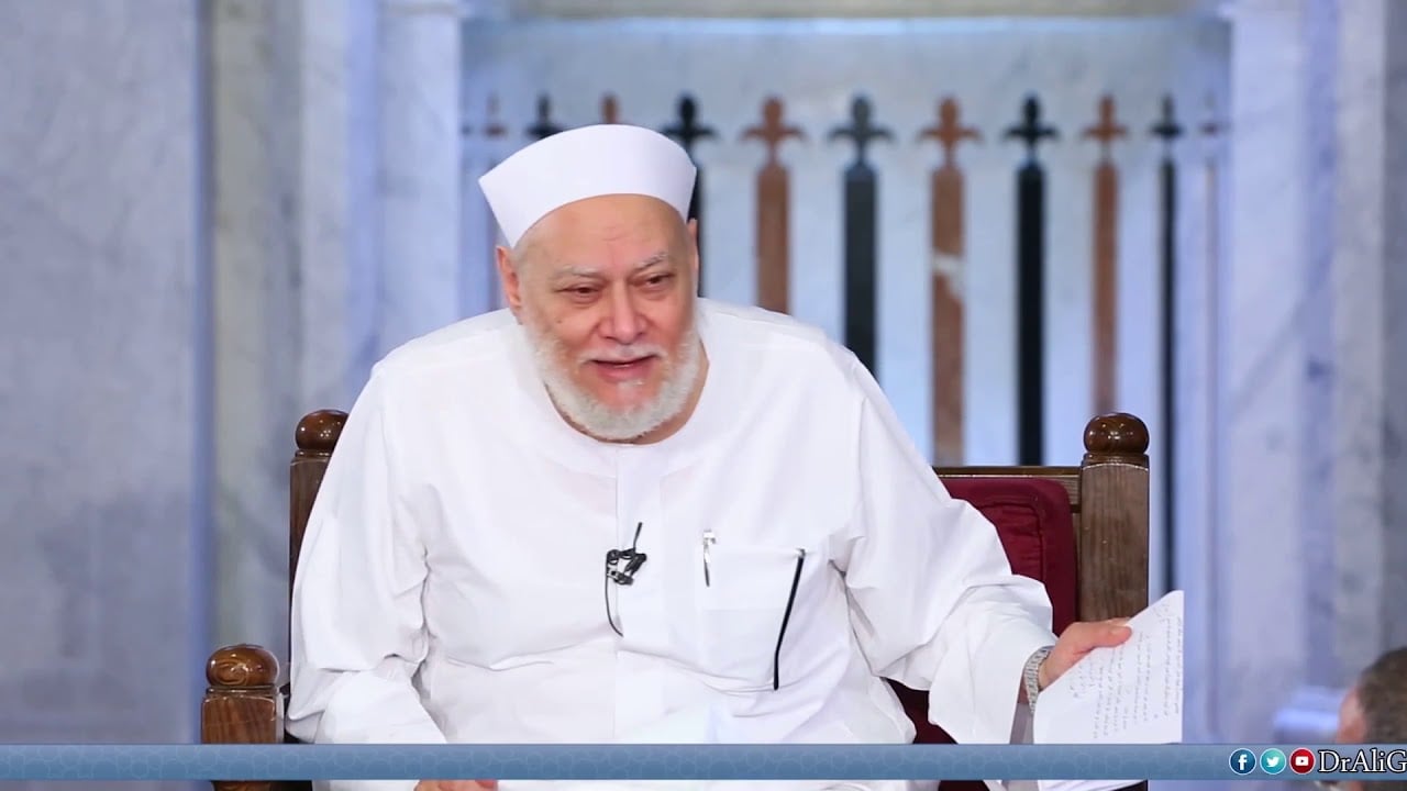 بعض الناس يدعي أنه من الأشراف رغم انه يرتكب كثير من المعاصي فهل كونه من الأشراف يشفع له عند الله؟ - فتاوي