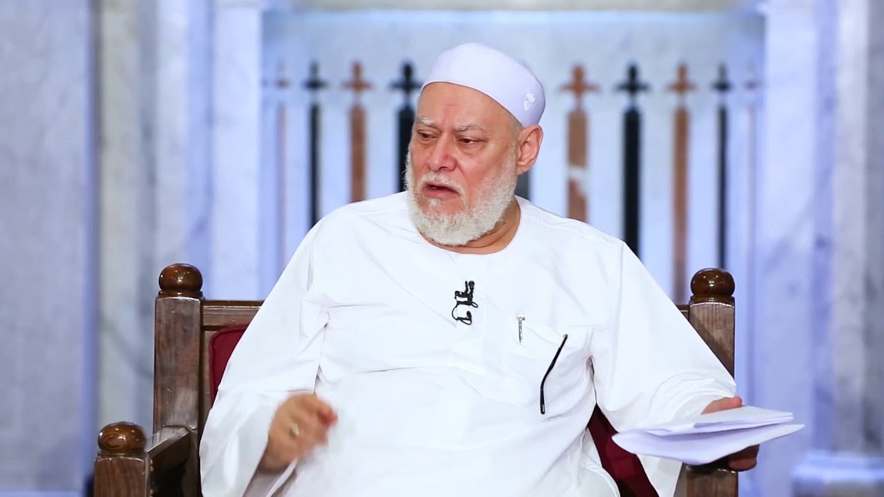 معمل اللبان يخرج صاحبه للبادية ويسلفهم مالا مقابل حليب بموسم الحليب فما حكم ذلك ؟ - فتاوي