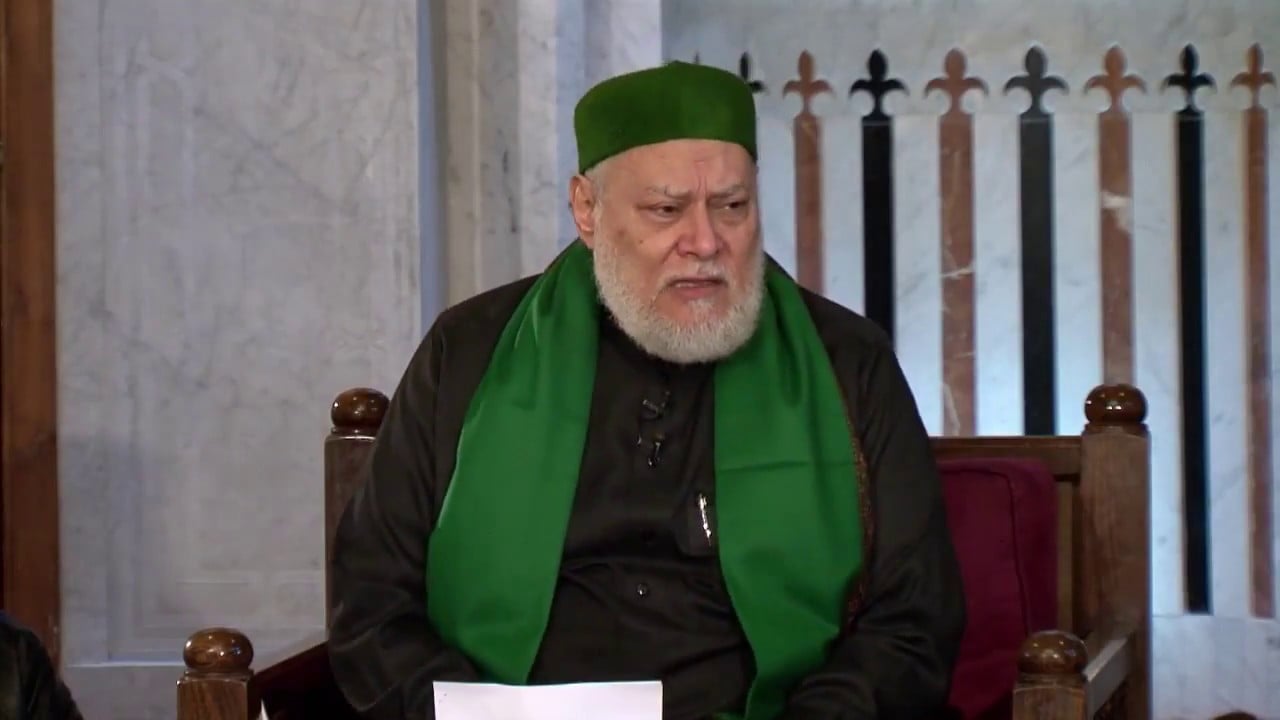 حكم قول بعضهم إنا لله وإنا له عاشقون ونحوها من محاكاة للقرآن الكريم | أ.د علي جمعة - فتاوي